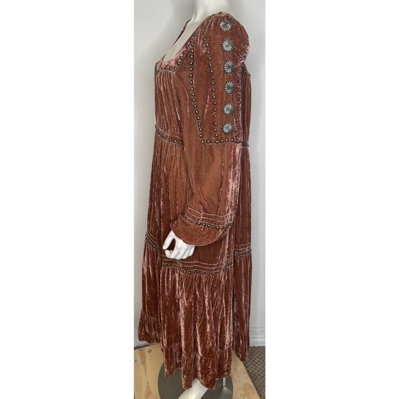 Double D Ranch Velvet Blessing Dress NWT XL Conchos Studs Copper Penny - Picture 8 of 15